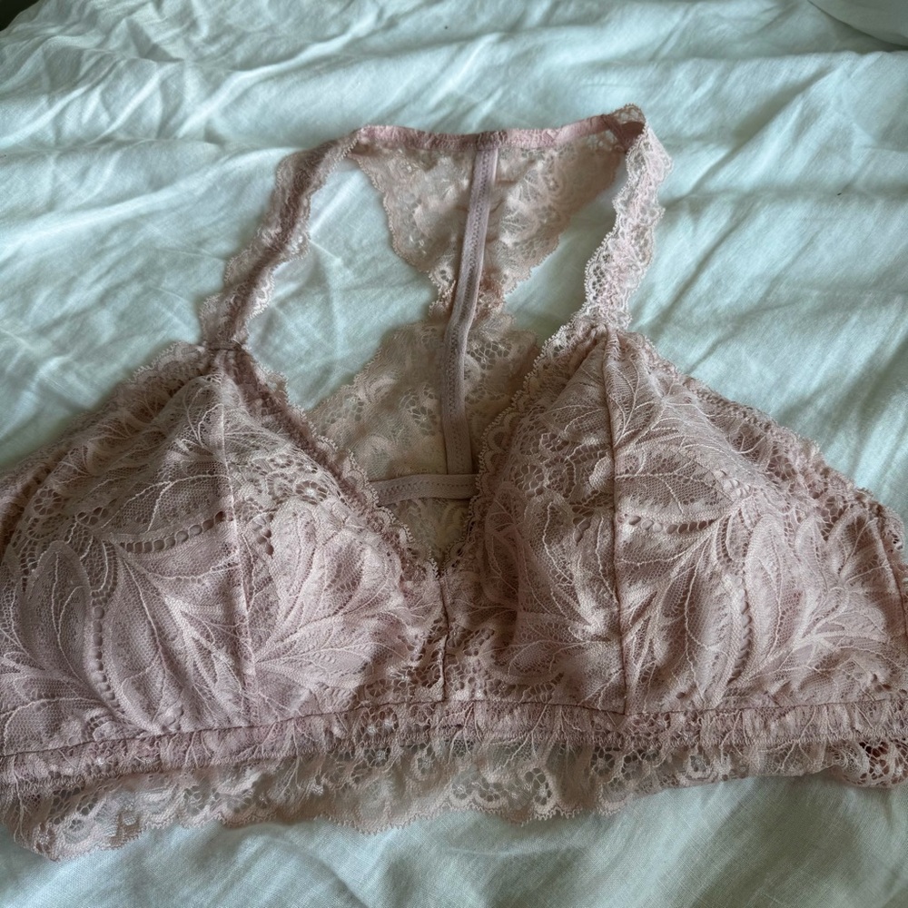 Auden Lace Bralette in Blush Pink